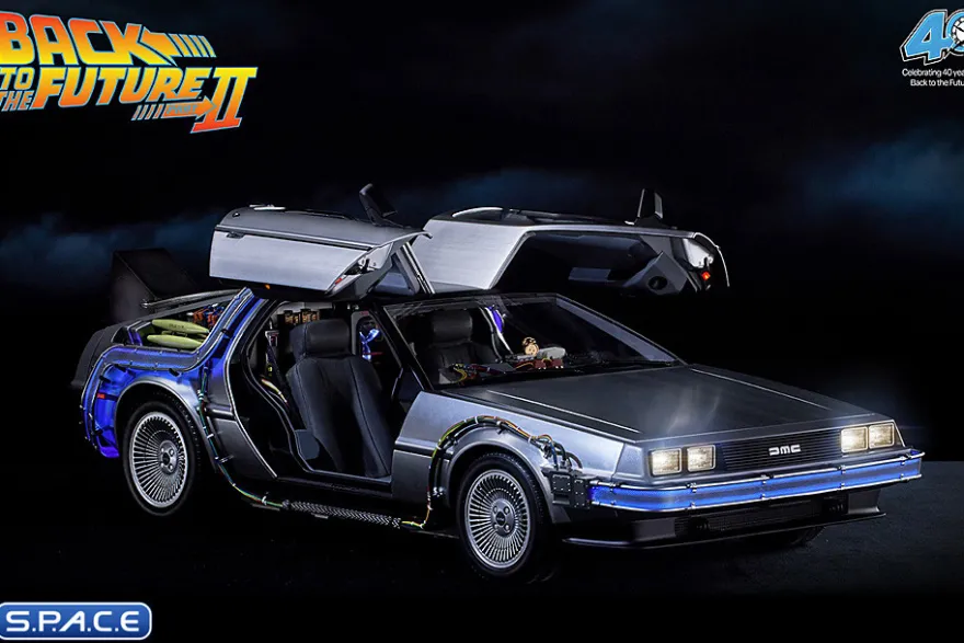 1/6 Scale DeLorean Time Machine Ultimate Masterpiece Series