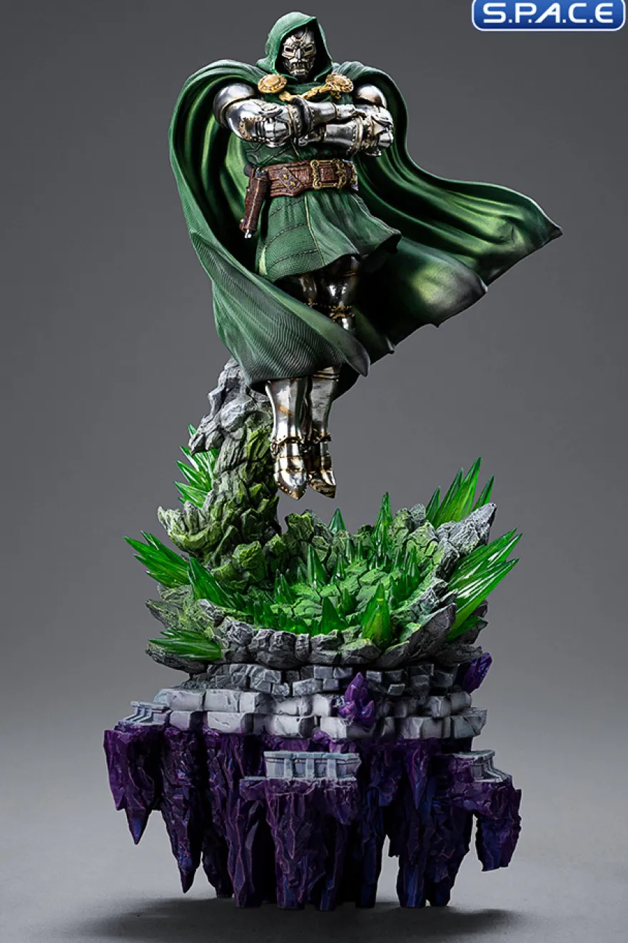 1/10 Scale Doctor Doom Deluxe Art Scale Statue