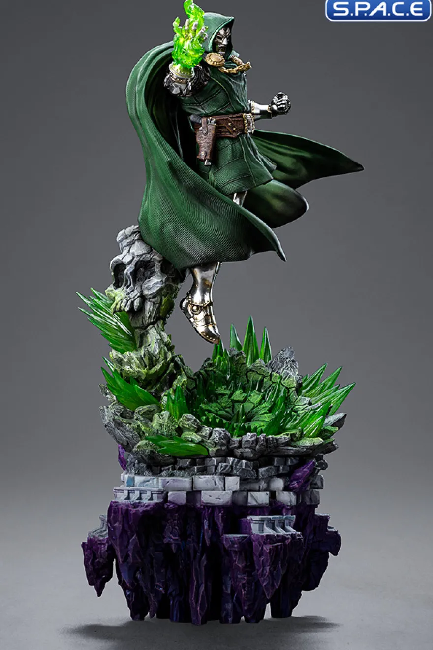 1/10 Scale Doctor Doom Deluxe Art Scale Statue