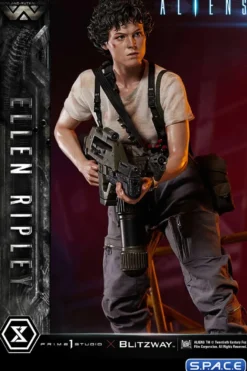 1/4 Scale Ellen Ripley Ultimate Premium Masterline Statue