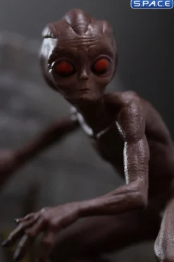 1/10 Scale ET Varginha »I Want to Believe«