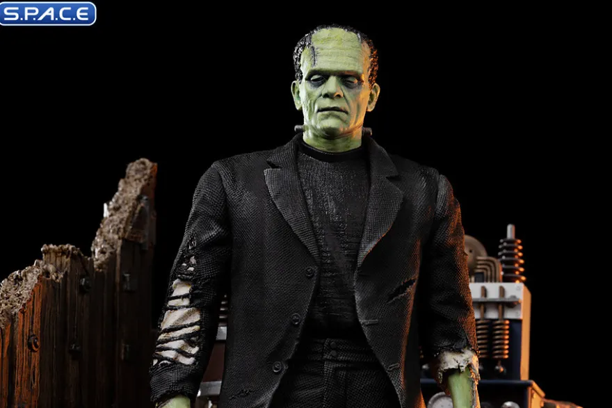1/10 Scale Frankenstein's Monster Deluxe Art Scale Statue
