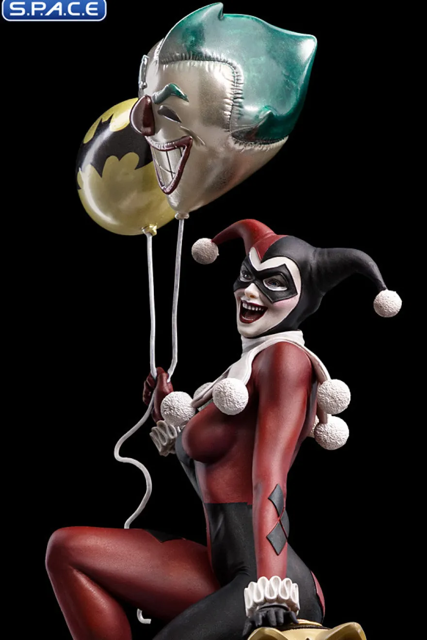 1/10 Scale Harley Quinn Unleashed Art Scale Statue