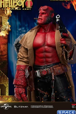 1/4 Scale Hellboy Superb Scale Statue