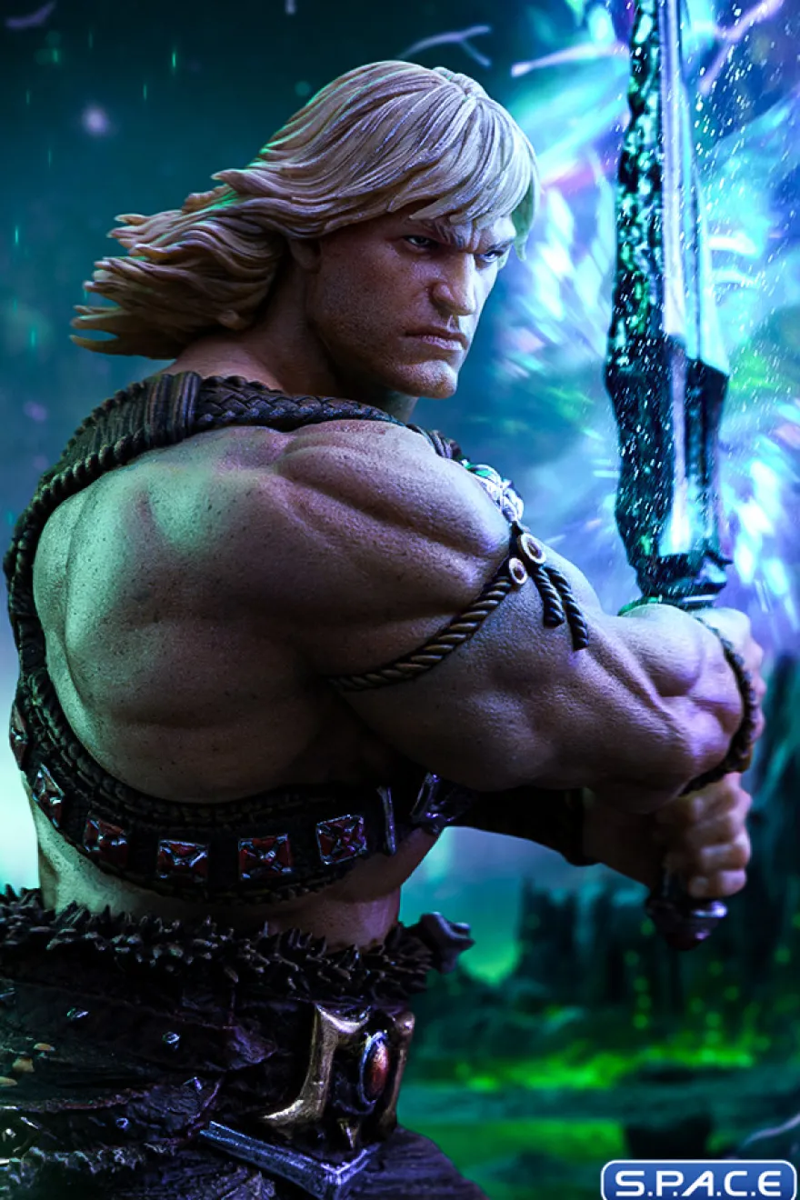 1/10 Scale He-Man Unleashed Deluxe Art Scale Statue