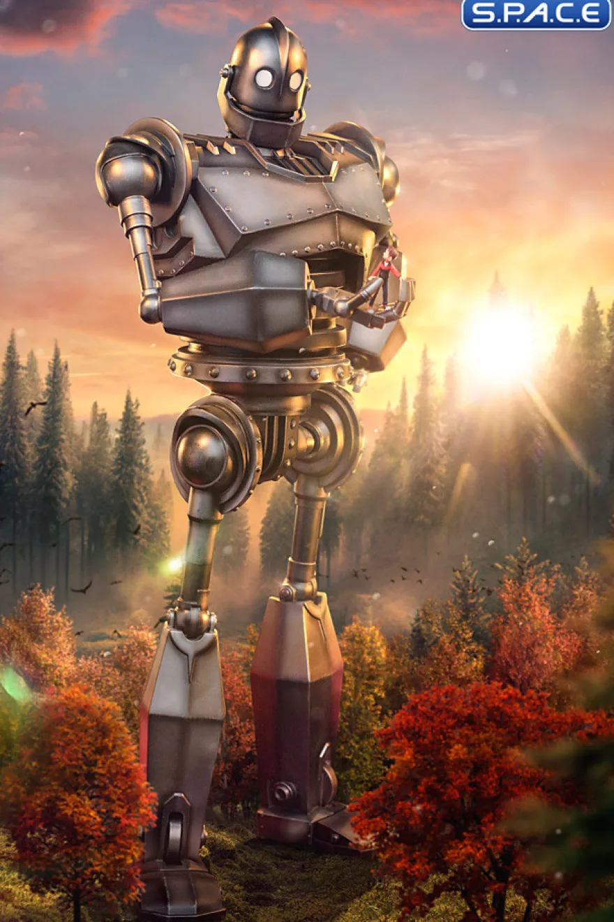 1/20 Scale Iron Giant and Hogarth Hughes Demi Scale Statue