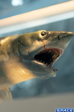 1/18 Scale Jaws Bronze Maquette