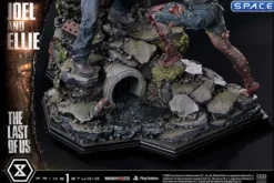 1/4 Scale Joel & Ellie Ultimate Premium Masterline Statue
