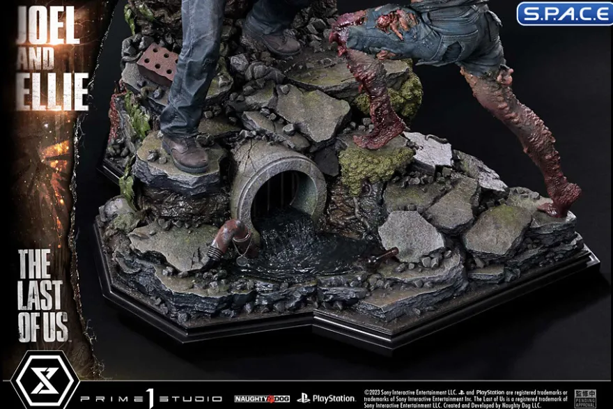 1/4 Scale Joel & Ellie Ultimate Premium Masterline Statue