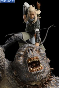 1/10 Scale Legolas vs. Cave Troll Deluxe Art Scale Statue