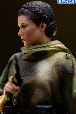 1/10 Scale Leia & Wicket Art Scale Statue
