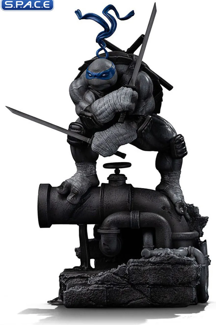 1/10 Scale Leonardo BDS Art Scale Statue - black & white Version