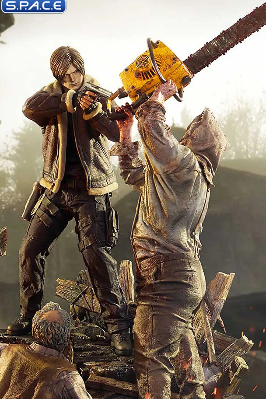 1/4 Scale Leon S. Kennedy vs. Chainsaw Villager Ultimate Premium Masterline Statue