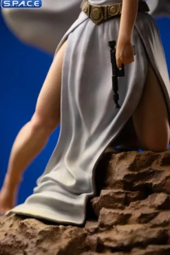 1/10 Scale Luke & Leia Movie Poster Deluxe Art Scale Statue