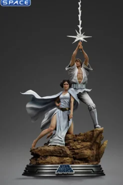 1/10 Scale Luke & Leia Movie Poster Deluxe Art Scale Statue