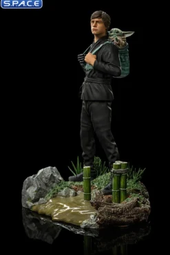 1/10 Scale Luke Skywalker & Grogu Training Art Scale Statue