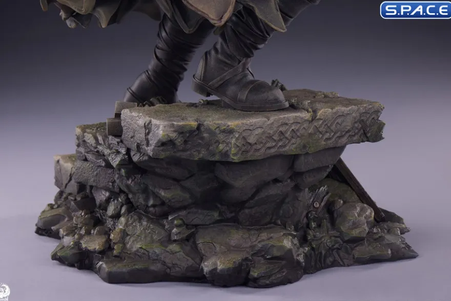 1/3 Scale Marcus Statue