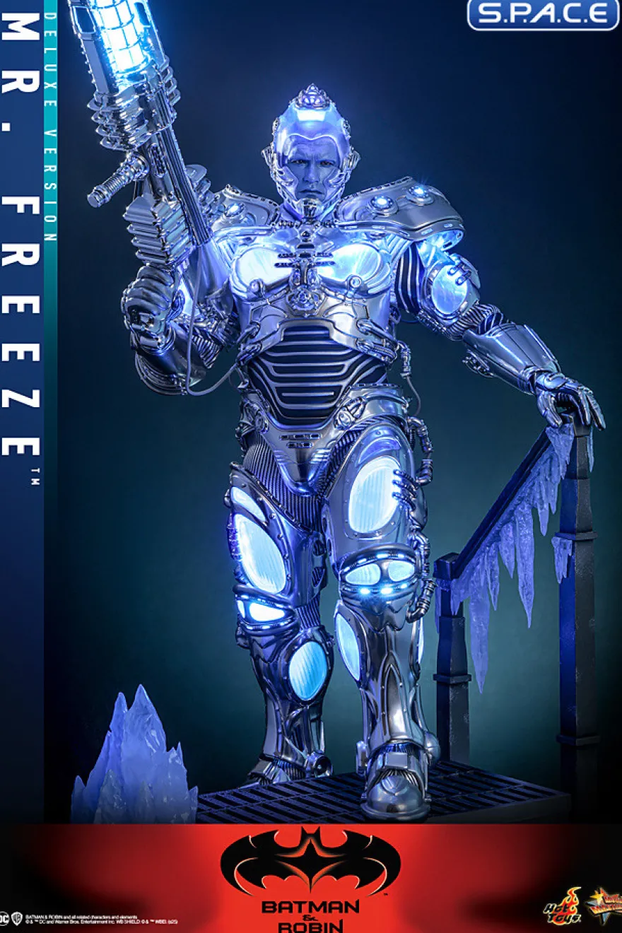 1/6 Scale Mr. Freeze Deluxe Version Movie Masterpiece MMS800