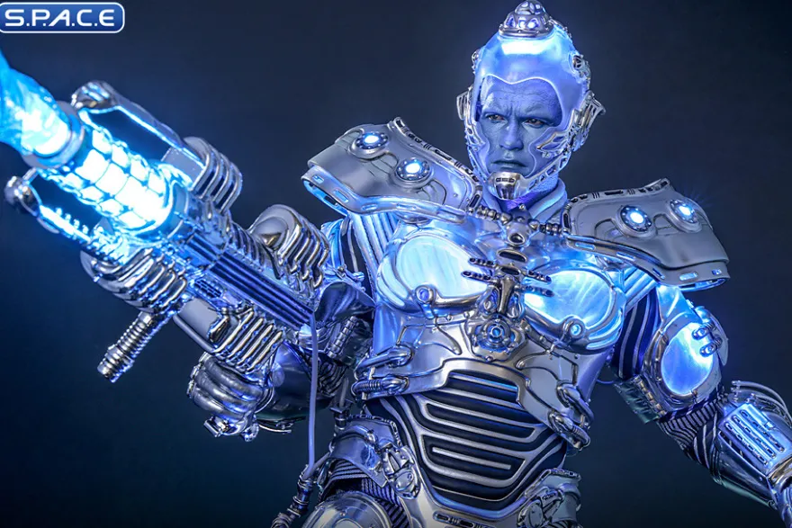 1/6 Scale Mr. Freeze Deluxe Version Movie Masterpiece MMS800
