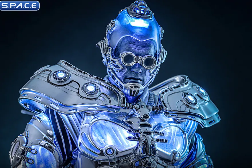 1/6 Scale Mr. Freeze Movie Masterpiece MMS799