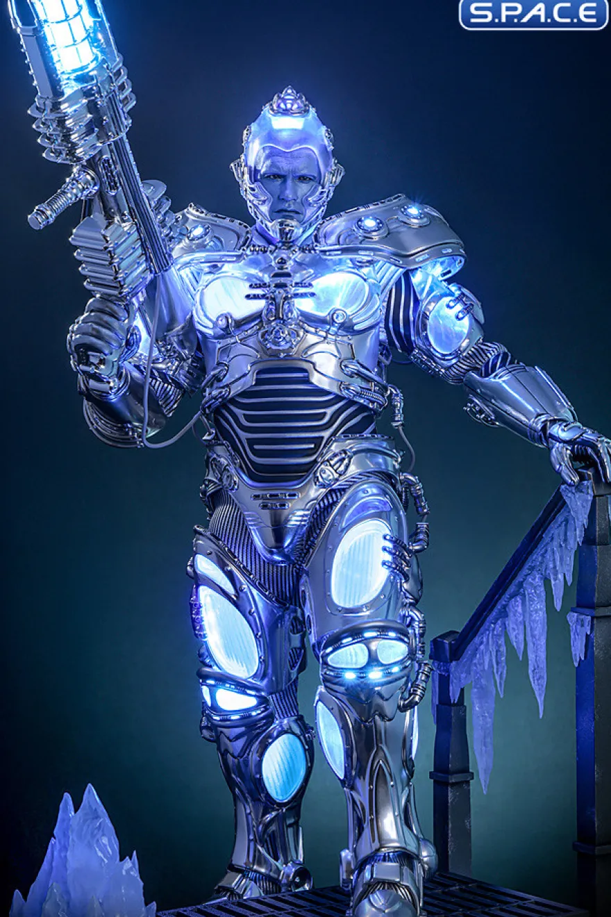 1/6 Scale Mr. Freeze Movie Masterpiece MMS799