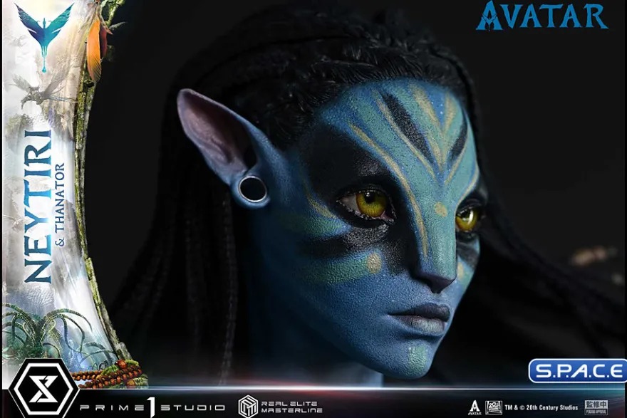 1/4 Scale Neytiri & Thanator Real Elite Masterline Statue