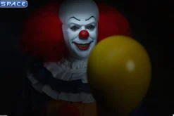 1/6 Scale Pennywise