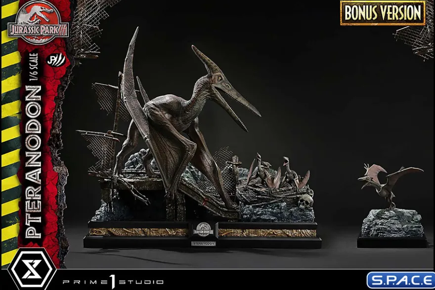 1/6 Scale Pteranodon Legacy Museum Collection Statue