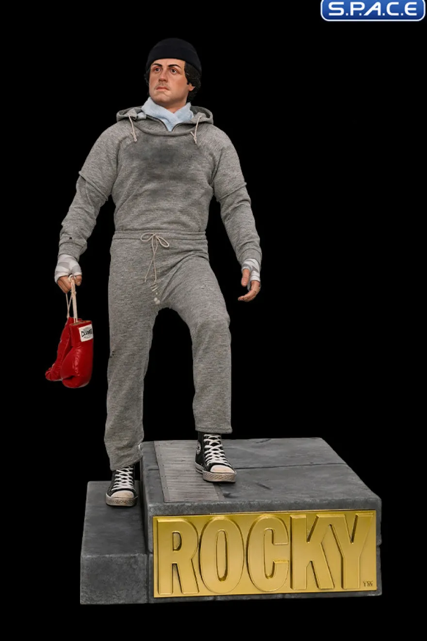 1/3 Scale Rocky »The Underdog« Statue
