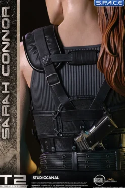 1/3 Scale Sarah Connor Statue