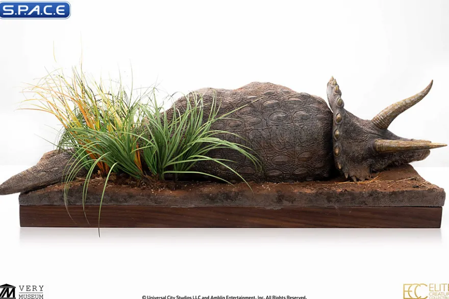 1/8 Scale Sick Triceratops Maquette