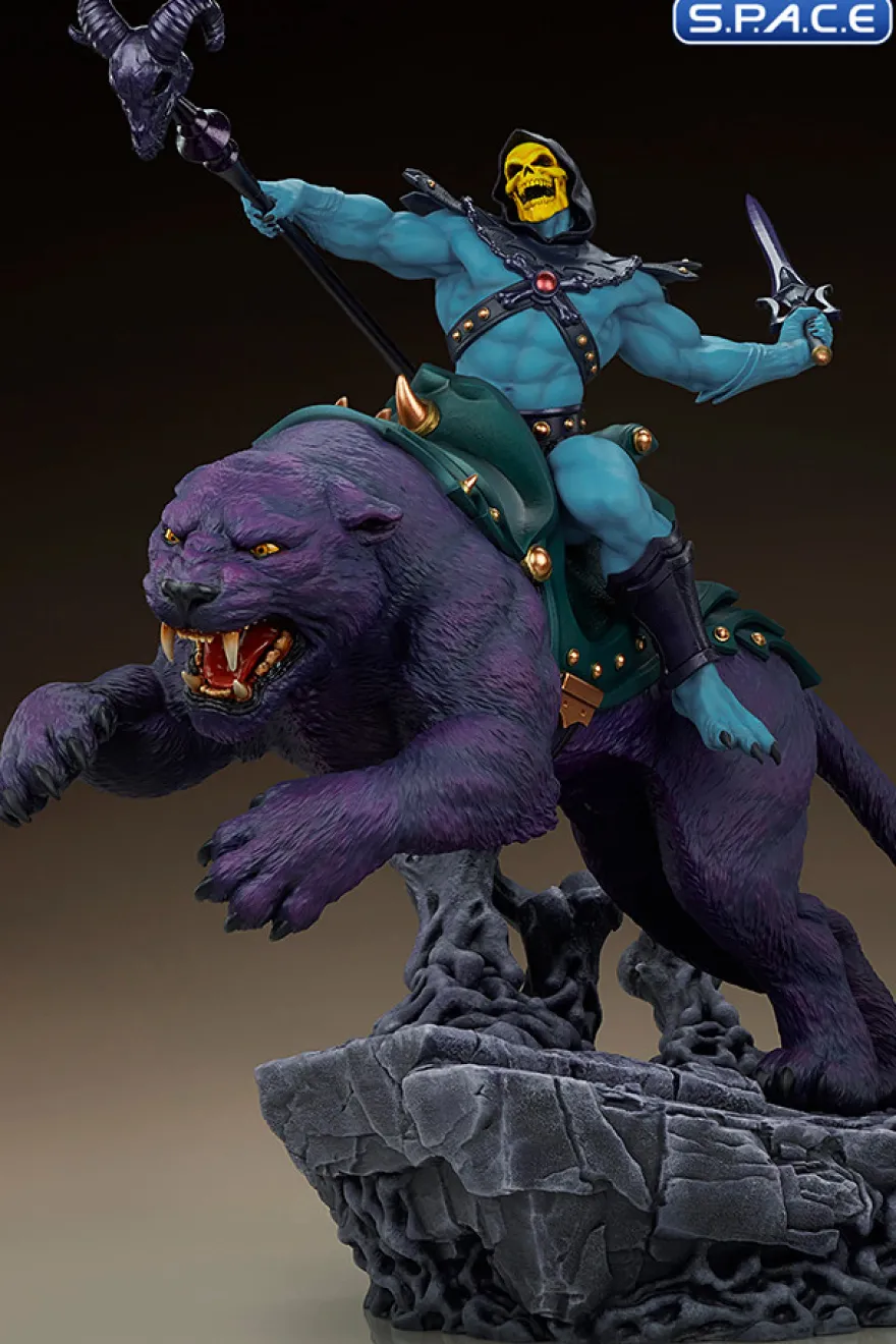 1/4 Scale Skeletor & Panthor Maquette