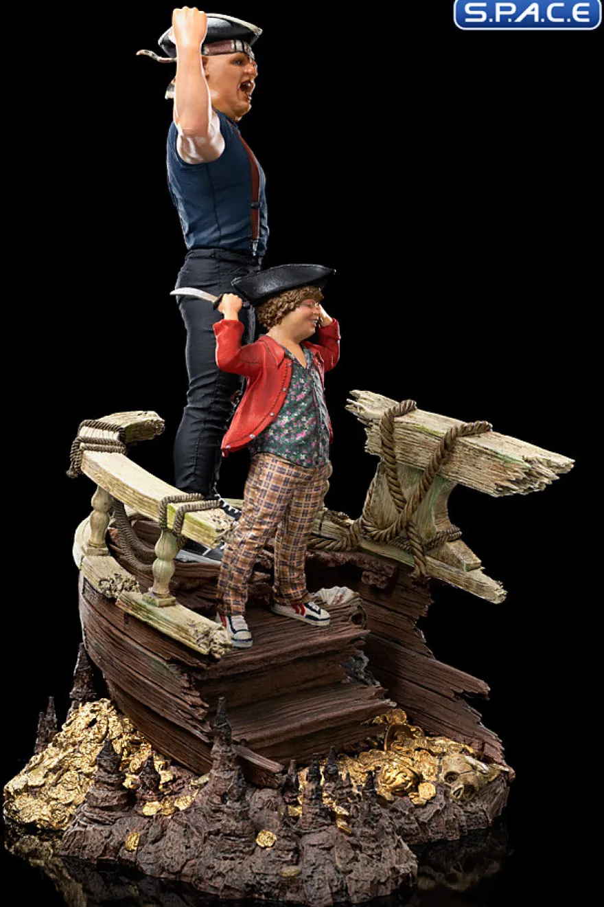 1/10 Scale Sloth & Chunk Deluxe Art Scale Statue