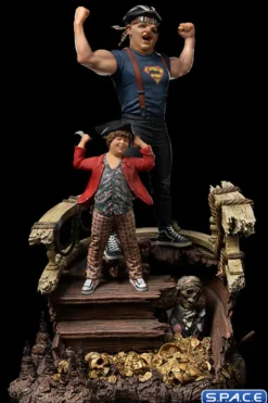 1/10 Scale Sloth & Chunk Deluxe Art Scale Statue