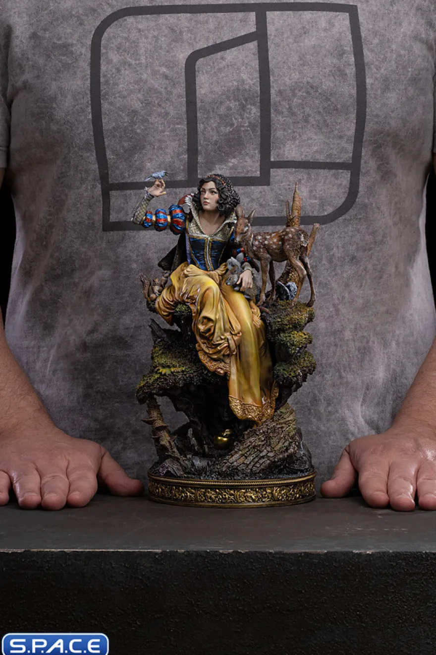 1/10 Scale Snow White Deluxe Art Scale Statue