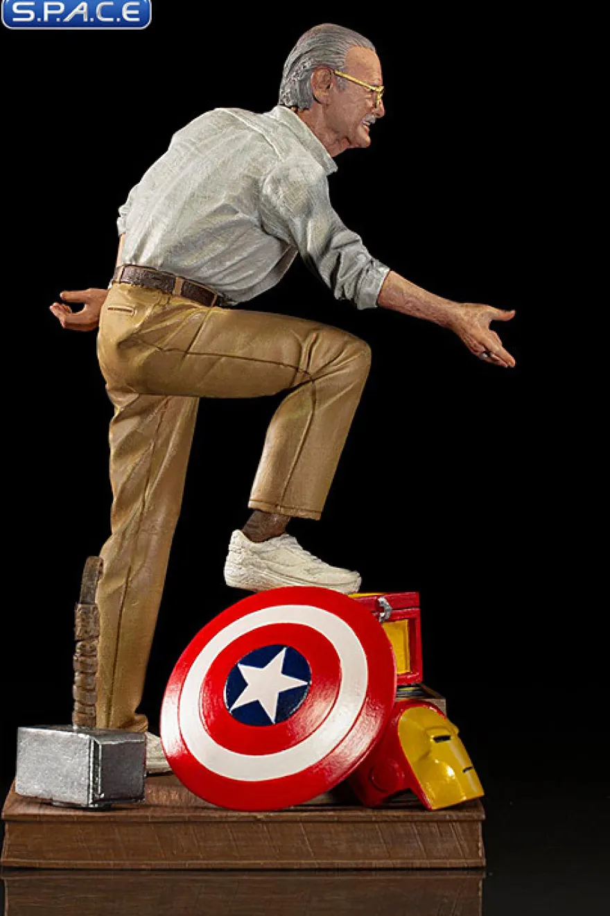 1/10 Scale Stan Lee