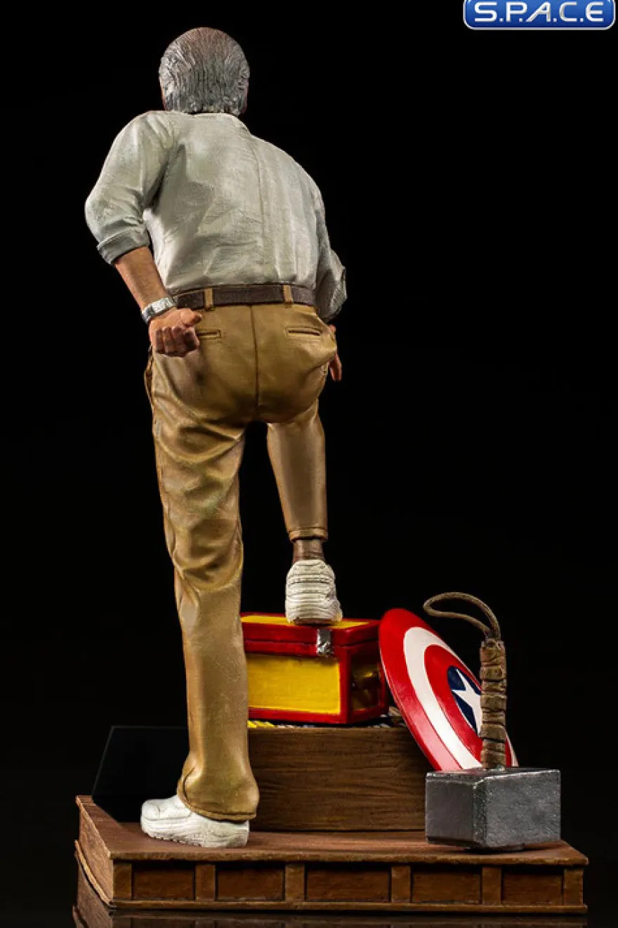 1/10 Scale Stan Lee