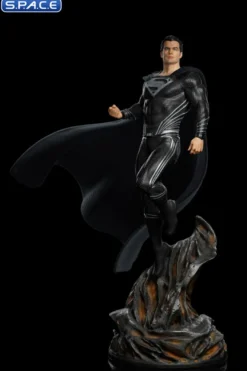 1/4 Scale Superman Black Suit Legacy Replica Statue