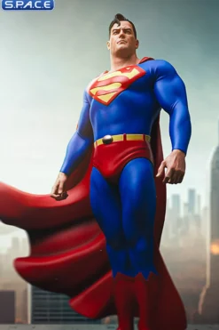 1/4 Scale Superman from DC Trinity