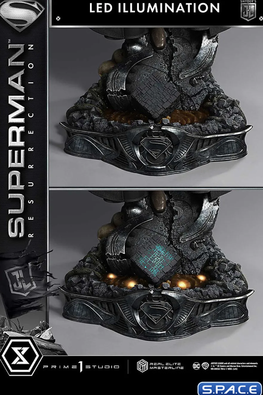 1/3 Scale Superman »Resurrection« Real Elite Masterline Statue
