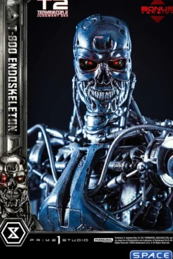 1/3 Scale T-800 Endoskeleton Deluxe Museum Masterline Statue