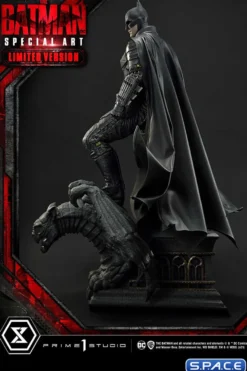 1/3 Scale The Batman Museum Masterline Statue