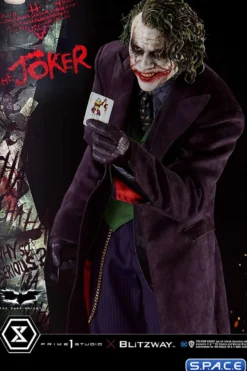 1/3 Scale The Joker Museum Masterline Statue - Bonus Version