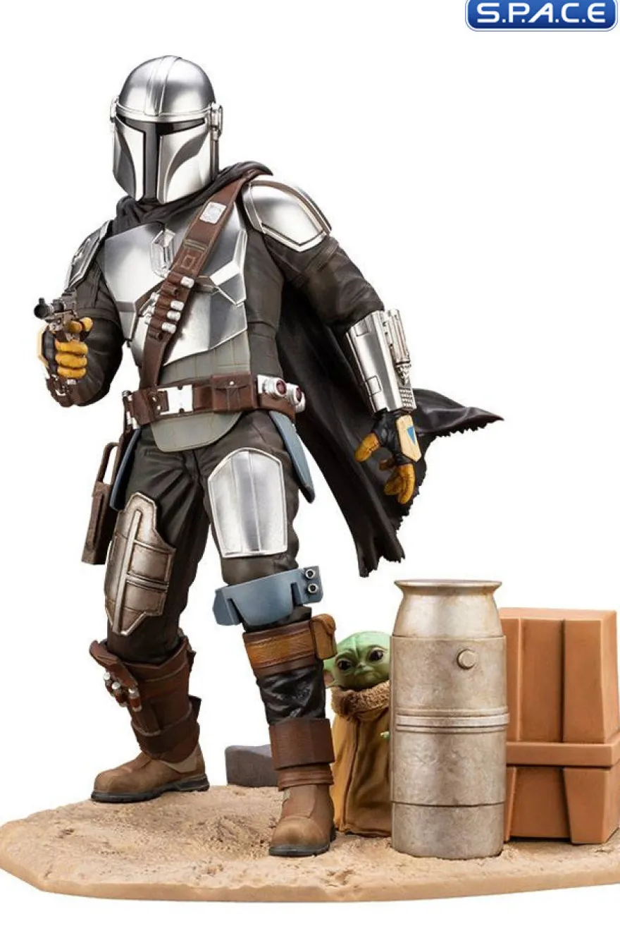 1/7 Scale The Mandalorian & The Child