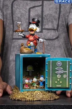 1/10 Scale Uncle Scrooge and Nephews Deluxe Art Scale Statue
