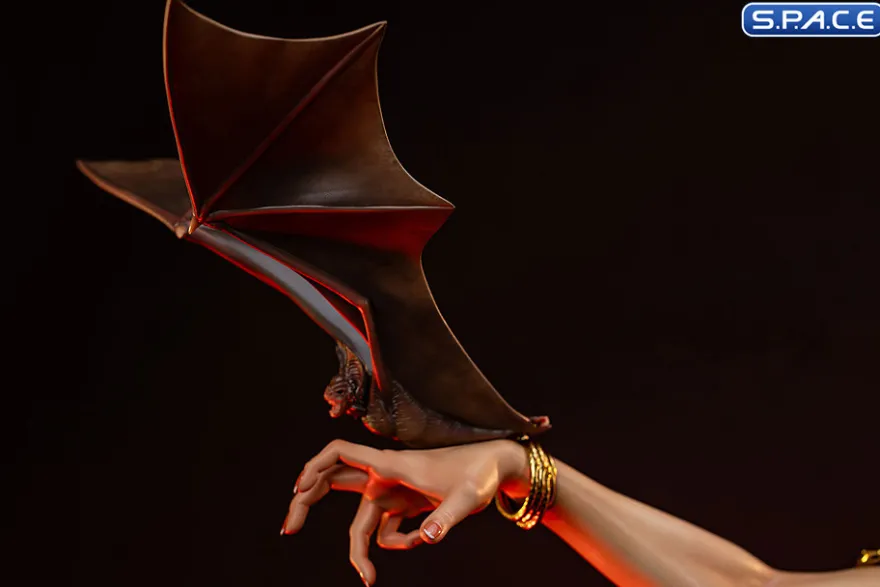 1/2 Scale Vampirella Statue