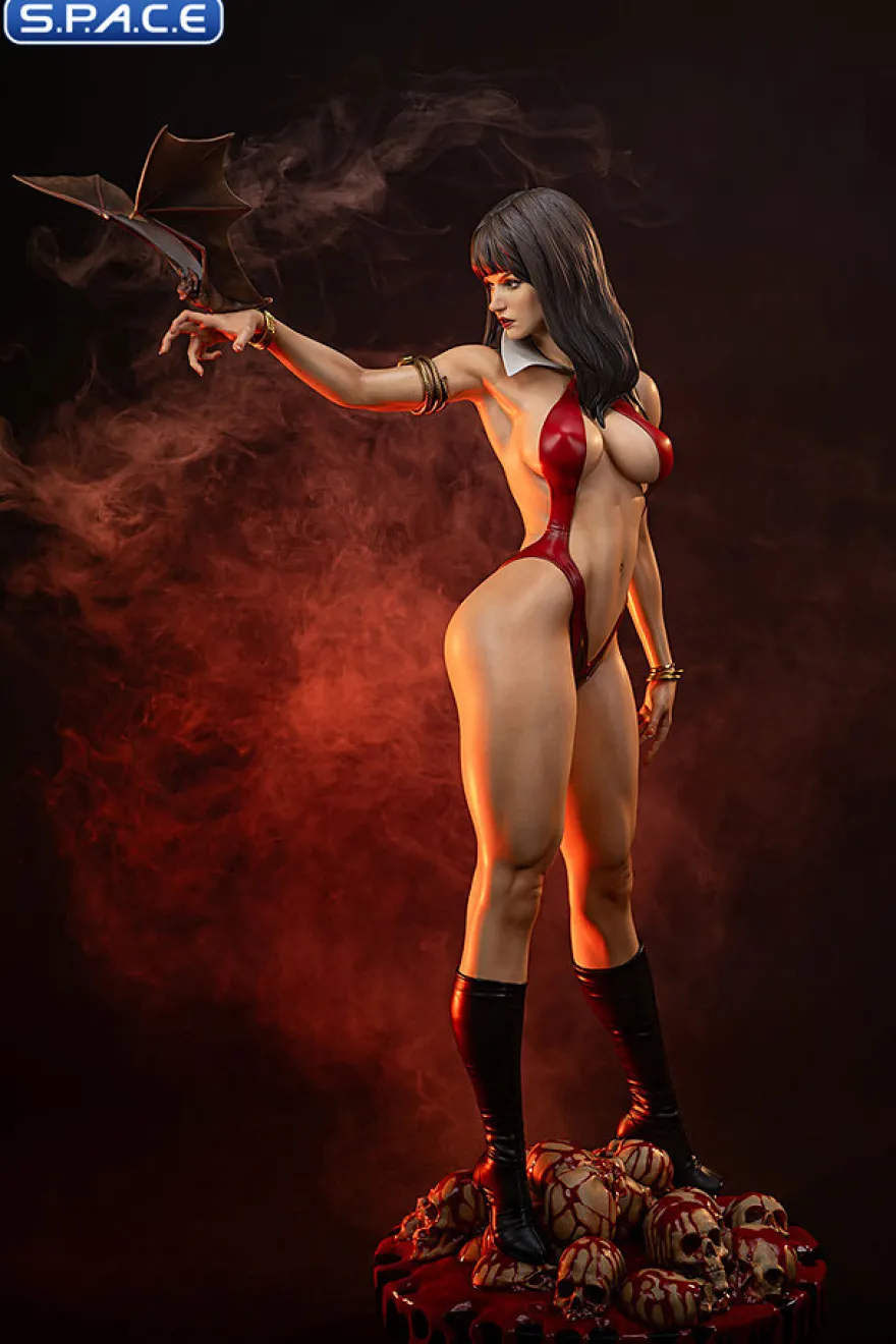 1/2 Scale Vampirella Statue