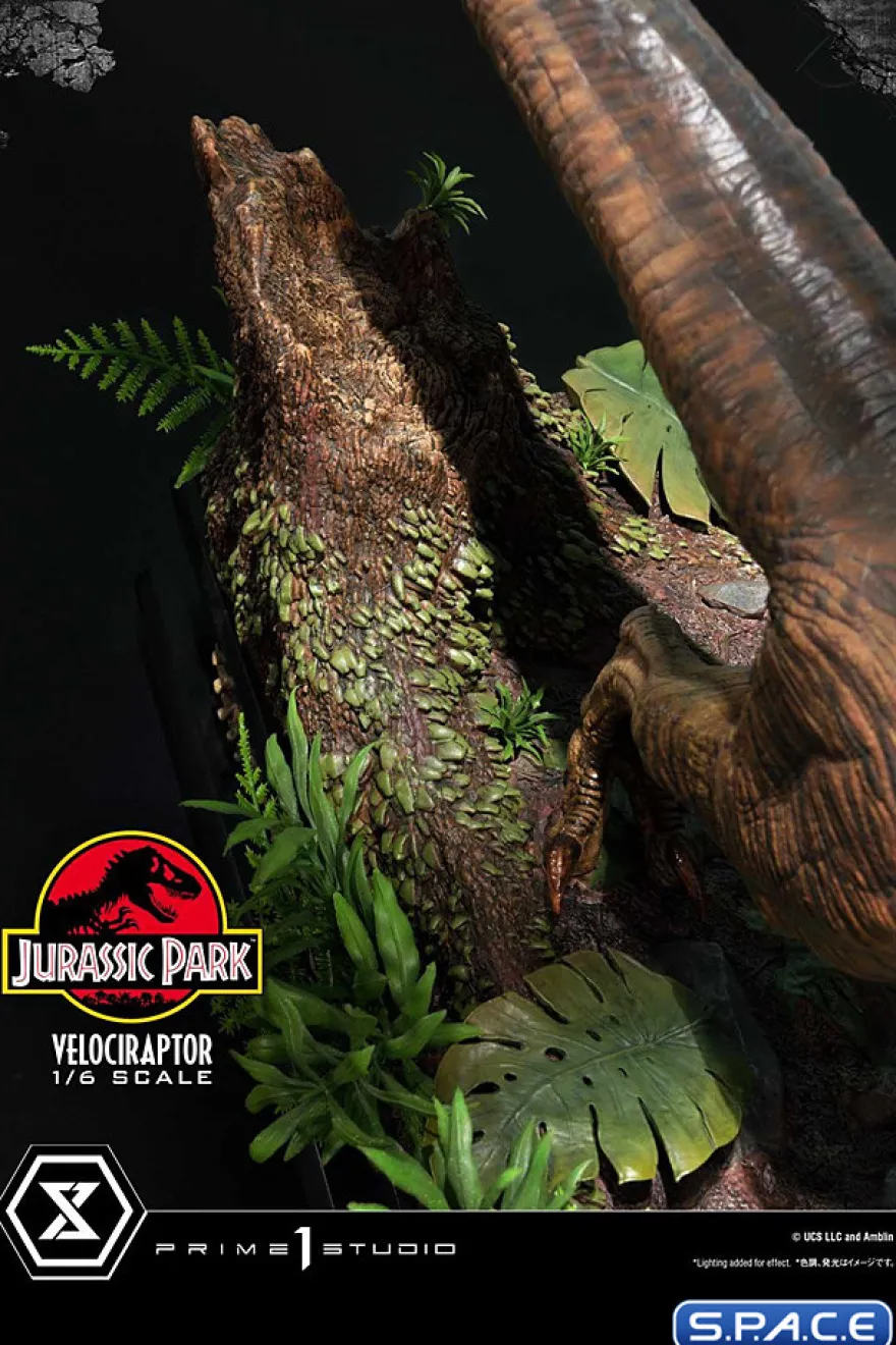 1/6 Scale Velociraptor Attack Legacy Museum Collection Statue