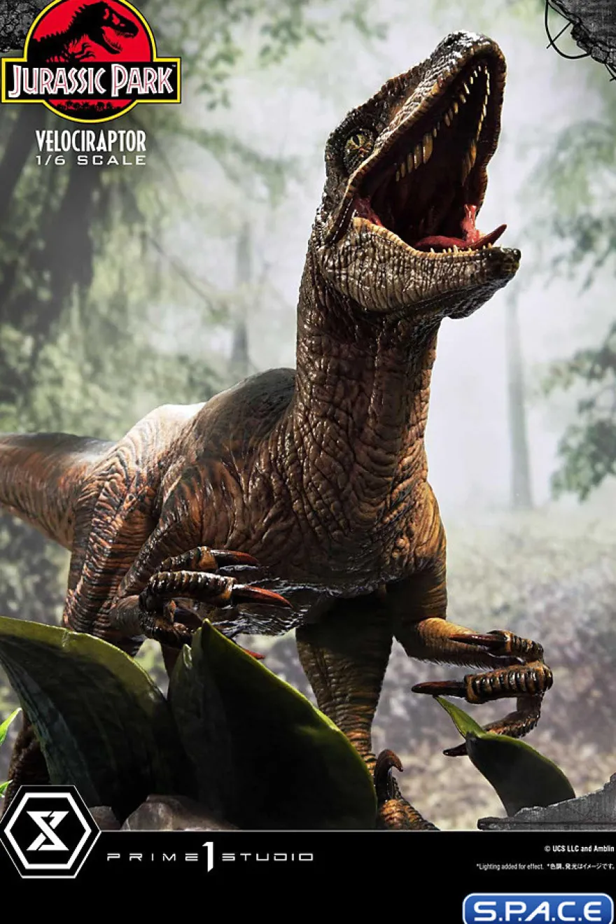 1/6 Scale Velociraptor Attack Legacy Museum Collection Statue
