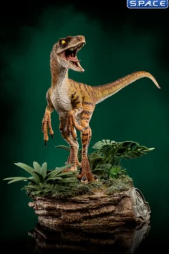 1/10 Scale Velociraptor Deluxe Art Scale Statue